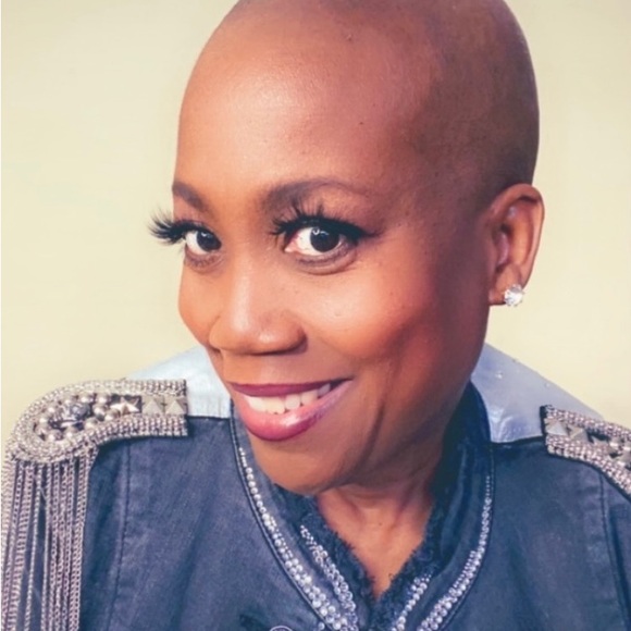 👑 LADYSLYSTYLES IS LIVE 🔥 Like & Share this post to be notified. - Picture 6 of 13